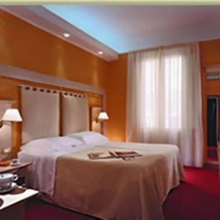 Hotel Vienna Touring