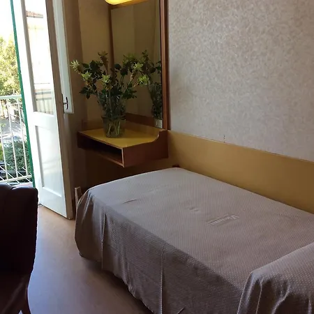 Hotel Vienna Touring