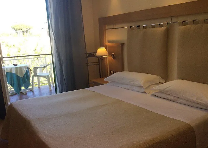 Vienna Touring 4*