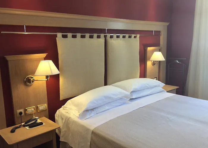Vienna Touring Hotel 4*