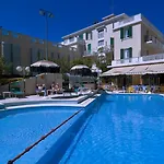 Hotel Vienna Touring