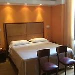 Vienna Touring Hotel