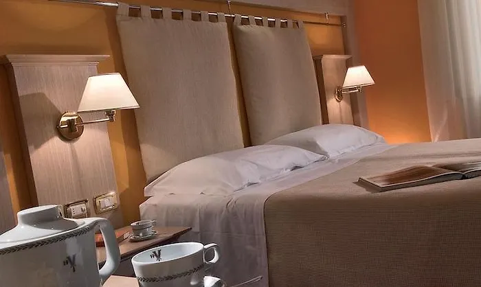 Hotel Vienna Touring