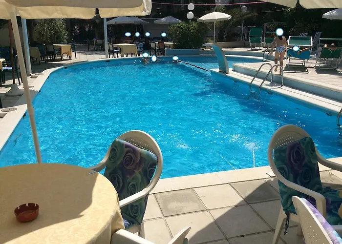 Vienna Touring 4* Riccione