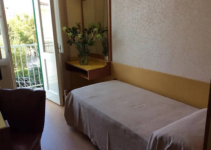 Hotel Vienna Touring