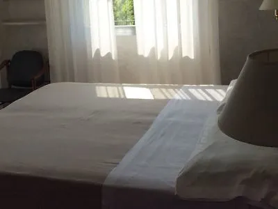 Hotel Vienna Touring 4*