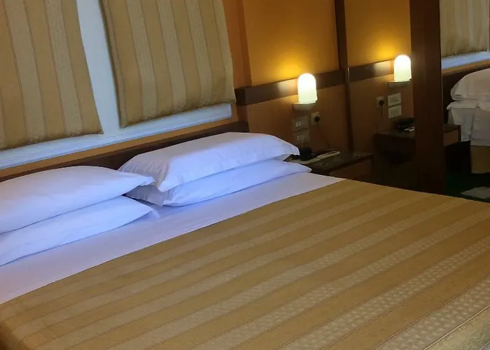 Vienna Touring 4* Riccione